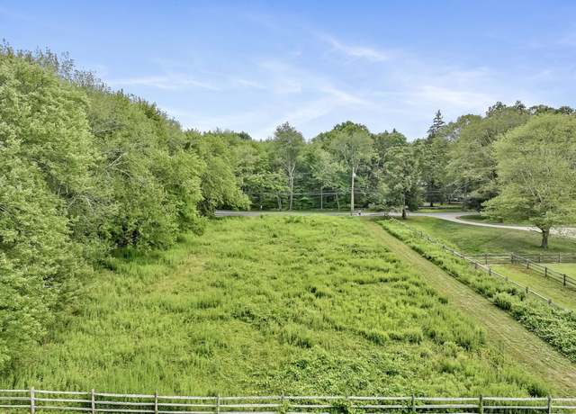 Property at 22 Brett Rd, Fairfield, CT 06824