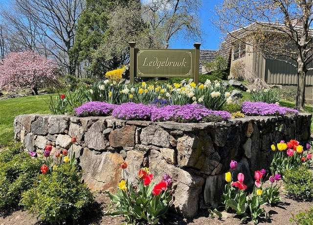 Property at 10 Ledgebrook Dr #10, Norwalk, CT 06854, 3 beds, 2 baths