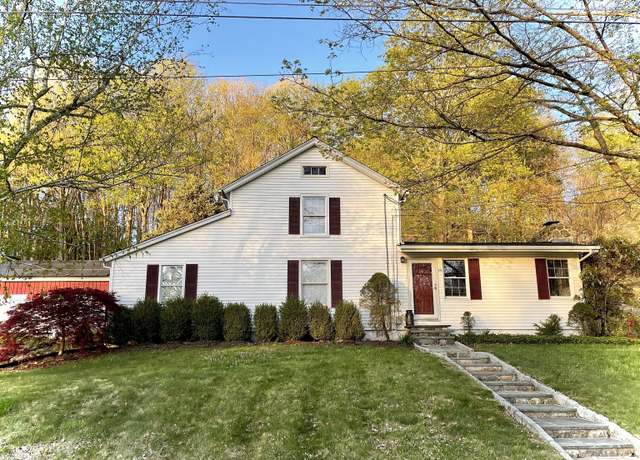 Property at 49 Taylor Rd, Bethel, CT 06801, 3 beds, 2 baths