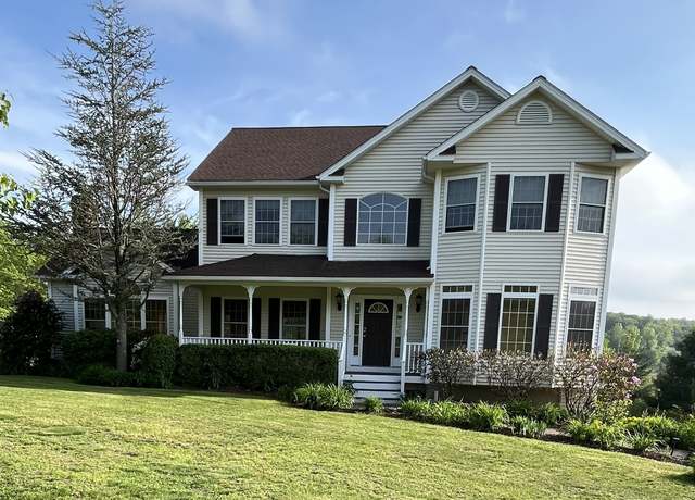 Property at 41 Mesa Dr, Bethany, CT 06524, 4 beds, 3 baths