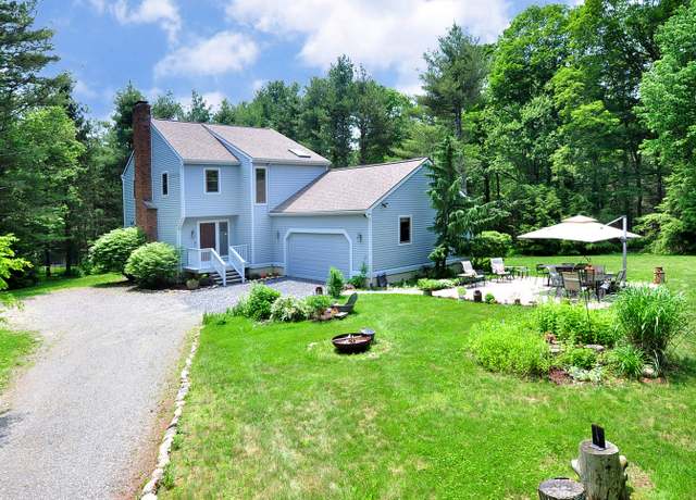 Property at 127 Weldon Ct, Goshen, CT 06756, 4 beds, 3.5 baths