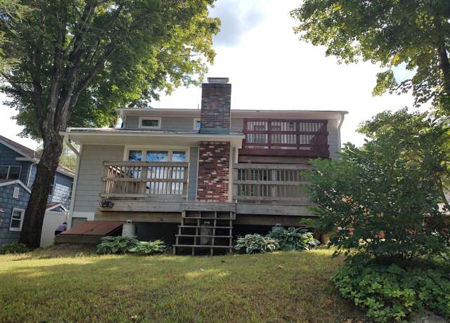 Property at 36 Meadow Rd, Haddam, CT 06441, 3 beds, 3 baths