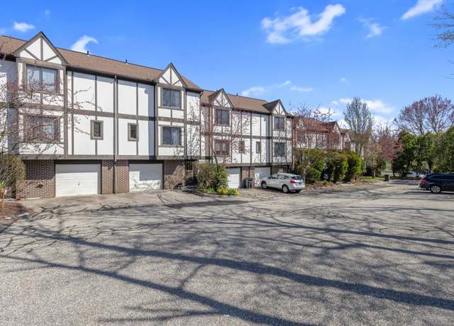 Property at 204 New Haven Ave Unit 8F, Derby, CT 06418, 2 beds, 1.5 baths