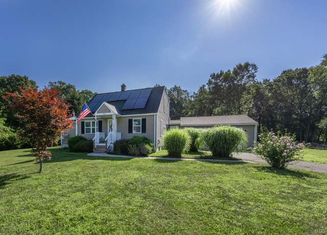 Property at 1937 Mount Vernon Rd, Southington, CT 06489, 4 beds, 2 baths