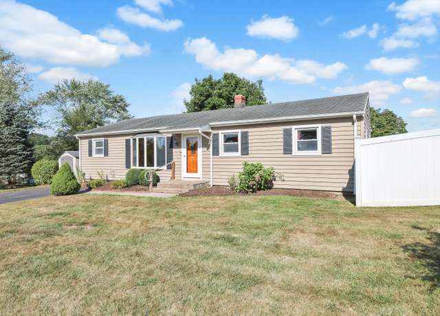 Property at 93 Keats Rd, Meriden, CT 06451, 3 beds, 2 baths
