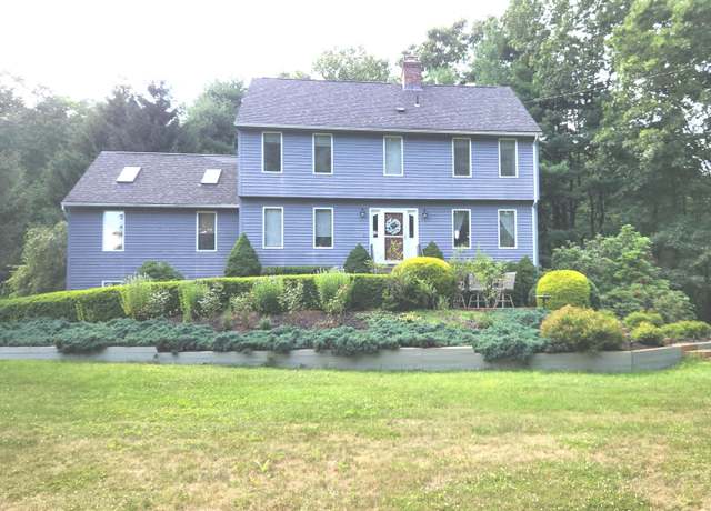 Property at 517 W Avon Rd, Avon, CT 06001, 4 beds, 2.5 baths