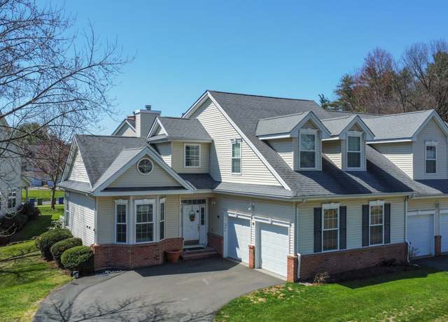 Property at 15 Scarlet Ln #15, Windsor, CT 06095, 3 beds, 2.5 baths