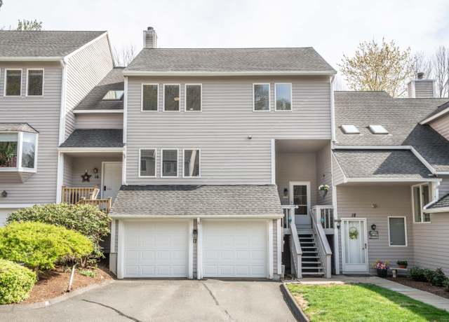 Property at 17 Brookview Cir #17, Canton, CT 06019, 3 beds, 3.5 baths