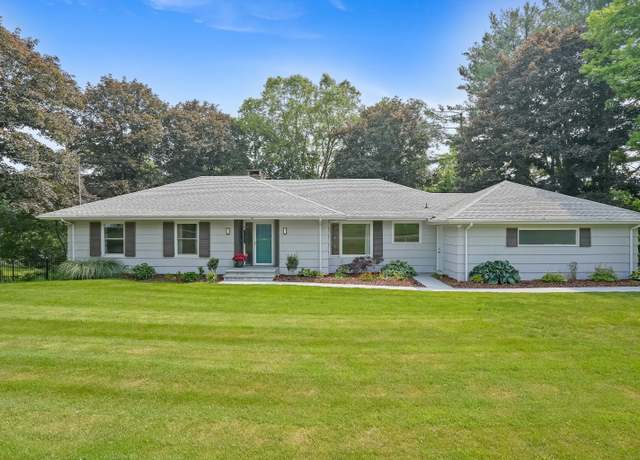 Property at 16 Dogwood Dr, Danbury, CT 06811, 4 beds, 3 baths