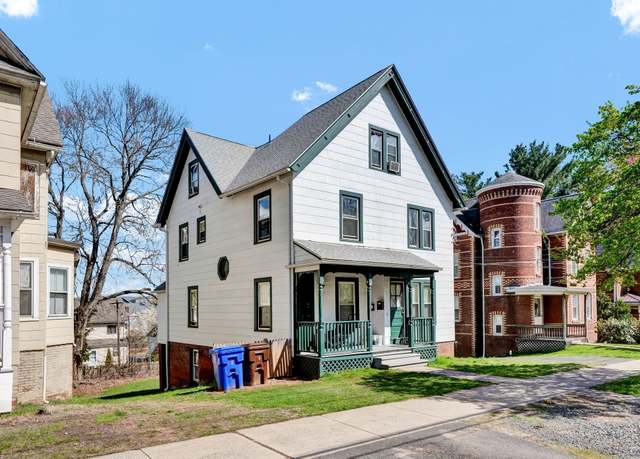 Property at 68 High St, Middletown, CT 06457, 9 beds, 4 baths