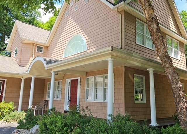 Property at 15 Ledge Rd, Southington, CT 06489, 3 beds, 3 baths