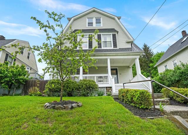 Property at 79 W Wooster St, Danbury, CT 06810, 5 beds, 2 baths