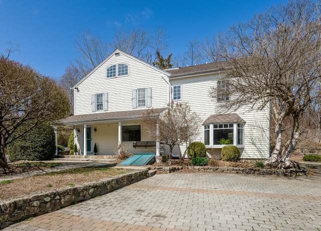 Property at 175 Mountain Rd, Wilton, CT 06897, 3 beds, 2.5 baths