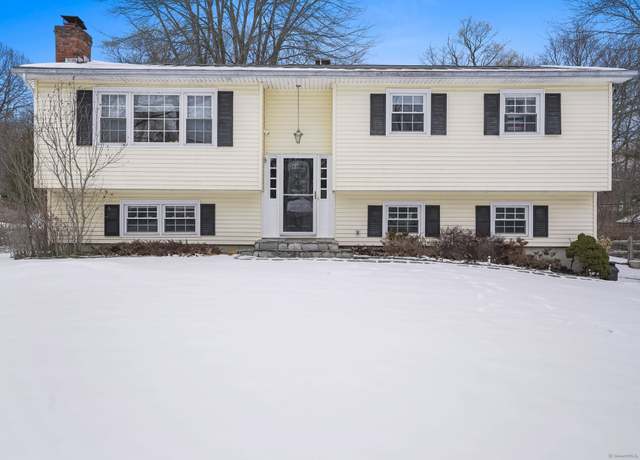 Property at 32 Old Farm Rd, New Fairfield, CT 06812, 3 beds, 1.5 baths
