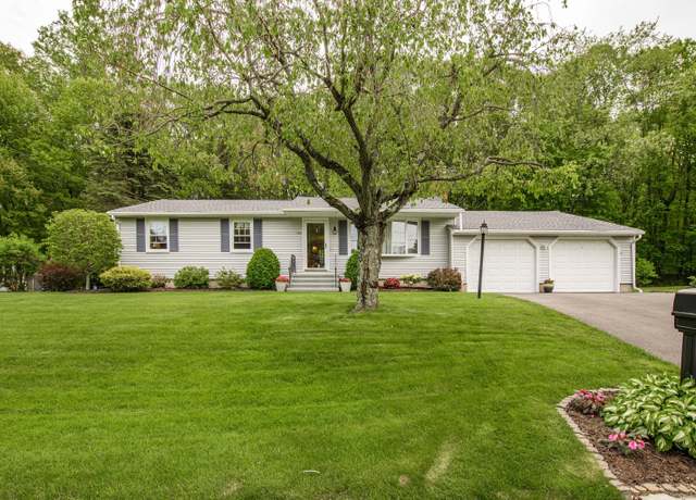 Property at 121 Dinatali Dr, Waterbury, CT 06705, 3 beds, 1.5 baths