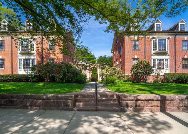 Property at 496 Whitney Ave Unit 1C, New Haven, CT 06511, 2 beds, 1 bath