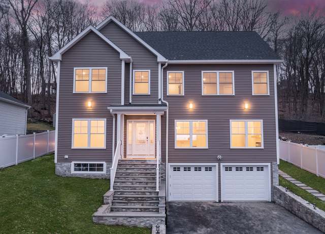 Property at 24 Hillandale Rd, Danbury, CT 06811, 4 beds, 2.5 baths