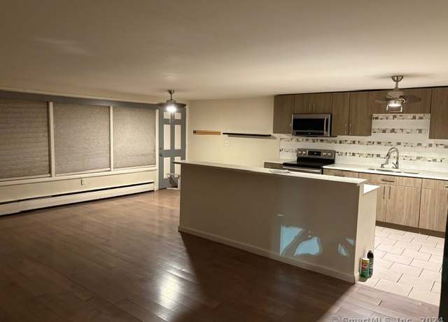 Property at 27 Liberty St Unit c, New Haven, CT 06519, 3 beds, 1 bath