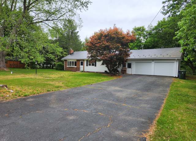 Property at 12 Chena Dr, Windham, CT 06280, 3 beds, 1 bath