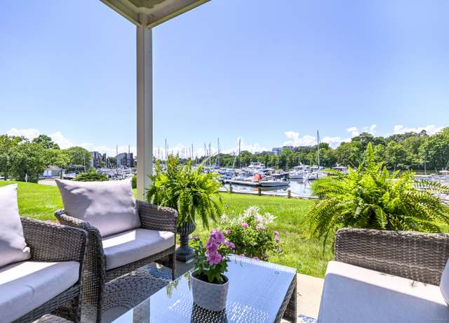 Property at 43 Harbor Dr Apt 104, Stamford, CT 06902, 1 bed, 1.5 baths