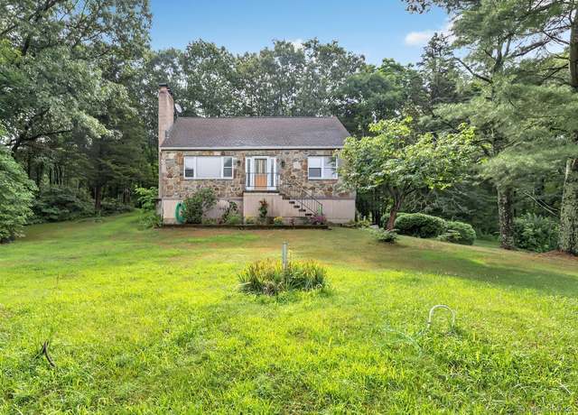 Property at 43-1/2 Willoughby Rd, Shelton, CT 06484, 3 beds, 1.5 baths