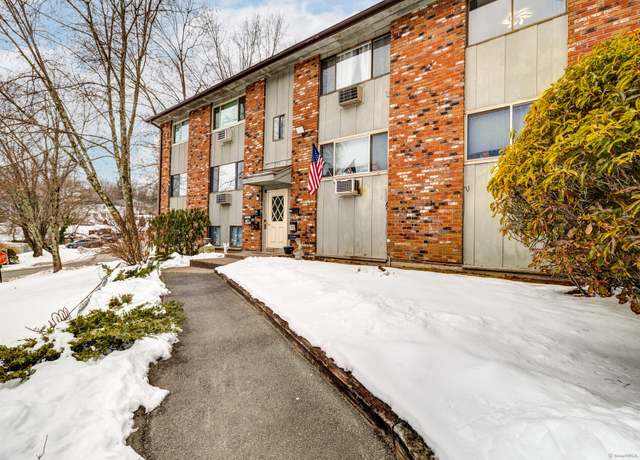 Property at 15 Kay Ln Apt H, Waterbury, CT 06708, 2 beds, 2 baths