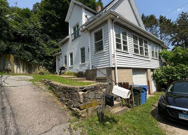 Property at 314 Norwich Ave, Norwich, CT 06380, 3 beds, 2.5 baths