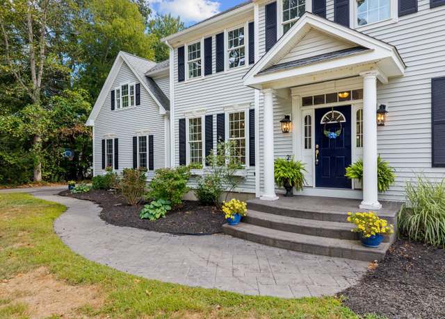 Property at 2 Grooms Way, East Lyme, CT 06333, 4 beds, 2.5 baths