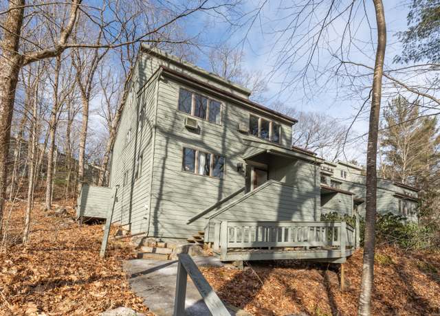 Property at 390 Trailsend Dr #390, Torrington, CT 06790, 4 beds, 3.5 baths