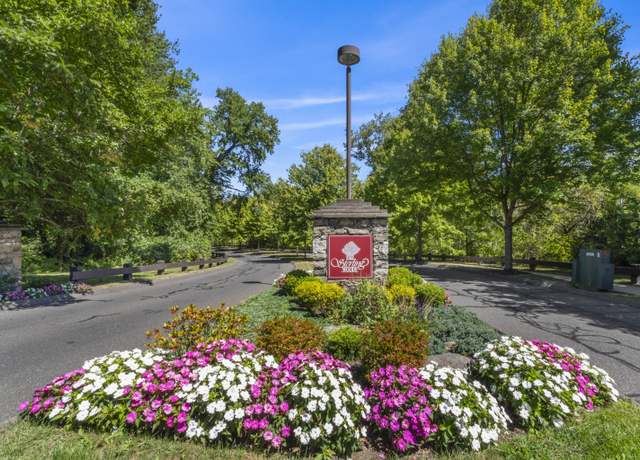 Property at 1702 Pinnacle Way #1702, Danbury, CT 06811, 2 beds, 3.5 baths