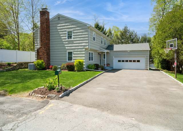 Property at 35 Hampton Ln, Stamford, CT 06903, 4 beds, 2 baths