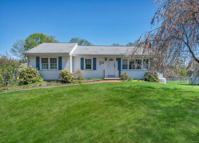 Property at 158 Higby Rd, Middletown, CT 06457, 3 beds, 2 baths