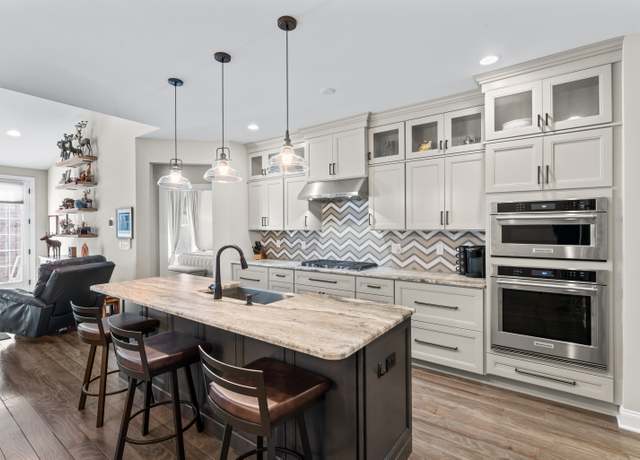 Property at 63 Great Hill Dr #63, Bethel, CT 06801, 3 beds, 2.5 baths