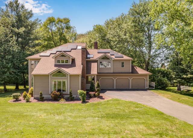 Property at 17 Pasture Ln, Glastonbury, CT 06073, 4 beds, 3 baths