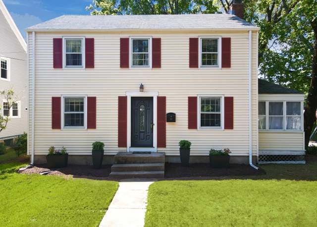 Property at 101 N Main St, West Hartford, CT 06107, 3 beds, 1.5 baths