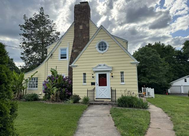 Property at 135 Lambert Ave, Meriden, CT 06451, 3 beds, 2 baths