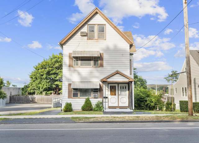 Property at 1691 State St, Hamden, CT 06517, 5 beds, 2 baths