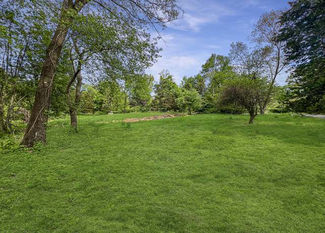Property at 180 Catamount Rd, Fairfield, CT 06824