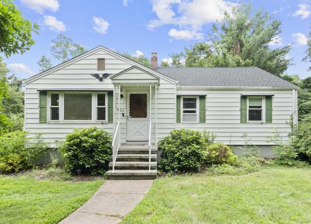 Property at 220 Zion Hill Rd, Milford, CT 06461, 3 beds, 1 bath