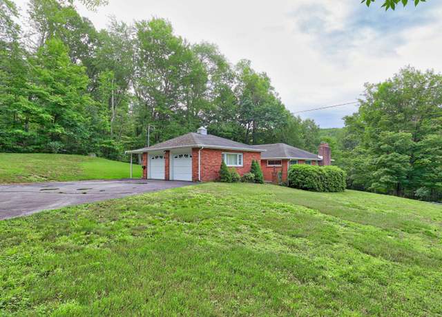 Property at 259 Allen St, Plymouth, CT 06786, 3 beds, 1 bath