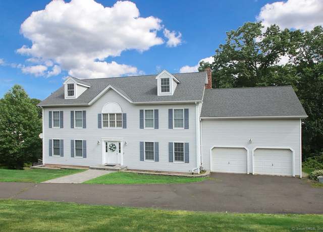 Property at 29 Quarry Ln, Hamden, CT 06518, 4 beds, 2.5 baths