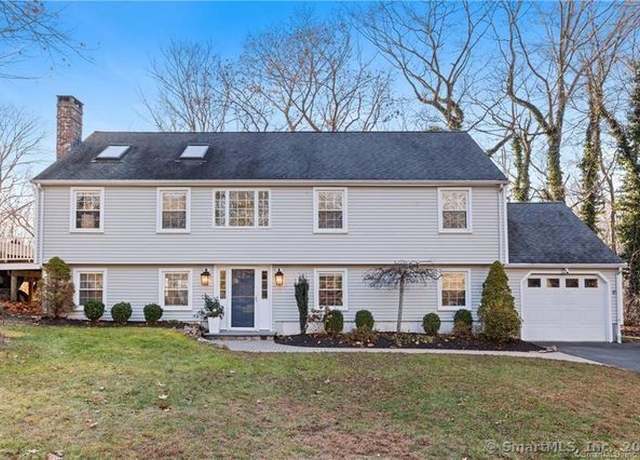 Property at 59 Ledgeview Ln, Guilford, CT 06437, 4 beds, 2 baths