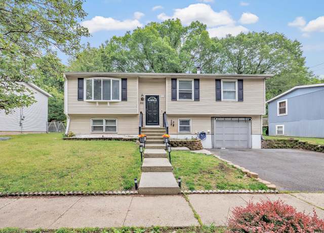 Property at 66 Coleman St, West Haven, CT 06516, 4 beds, 2 baths
