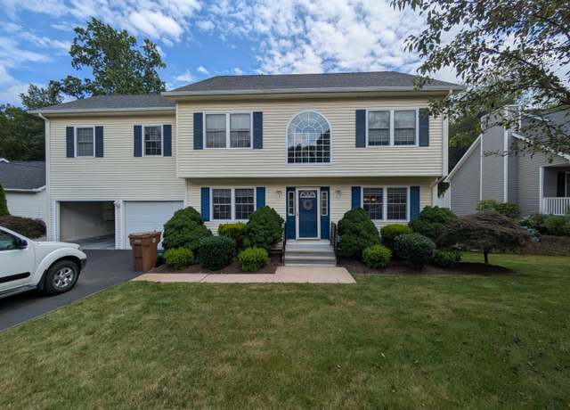 Property at 61 Basking Brook Ln, Shelton, CT 06484, 3 beds, 3.5 baths
