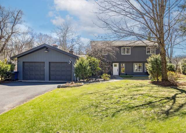 Property at 67 Cranbury Rd, Norwalk, CT 06851, 4 beds, 2.5 baths