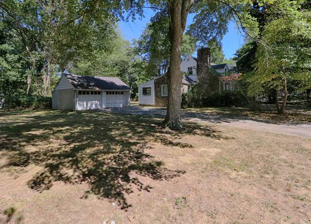 Property at 20 Ermine St, Fairfield, CT 06824, 4 beds, 2 baths