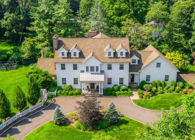 Property at 1 Fox Hill Ln, Darien, CT 06820, 4 beds, 4.5 baths
