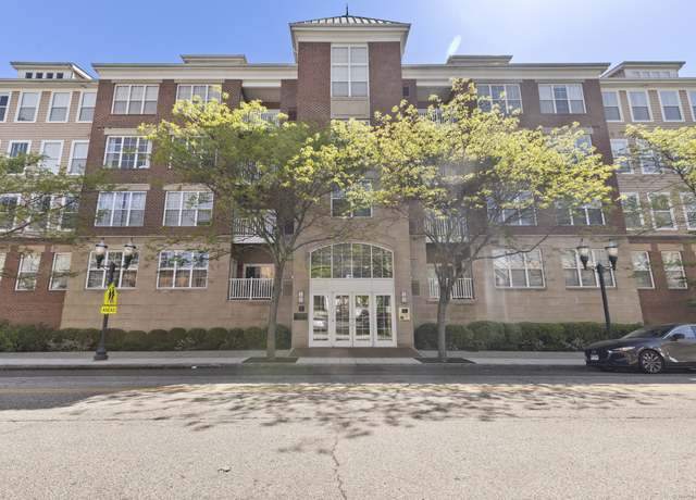 Property at 25 Adams Ave #208, Stamford, CT 06902, 2 beds, 2 baths