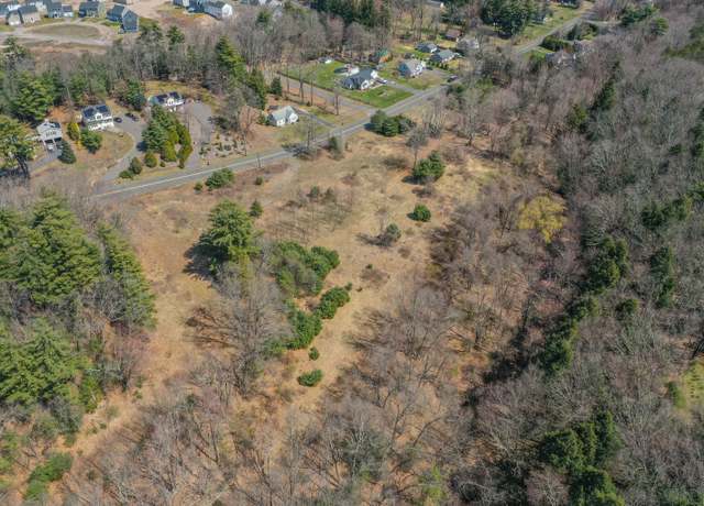 Property at 45 Hoskins Rd, Simsbury, CT 06070