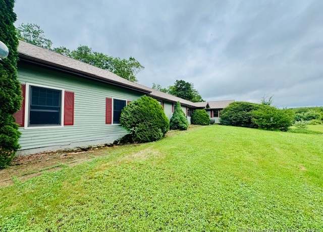 Property at 192 Palmer Rd, Chaplin, CT 06235, 2 beds, 1.5 baths
